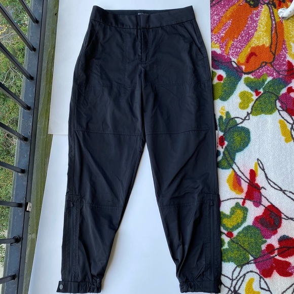 Athleta Radiant Black Jogger Pants size 2 - Picture 3 of 5